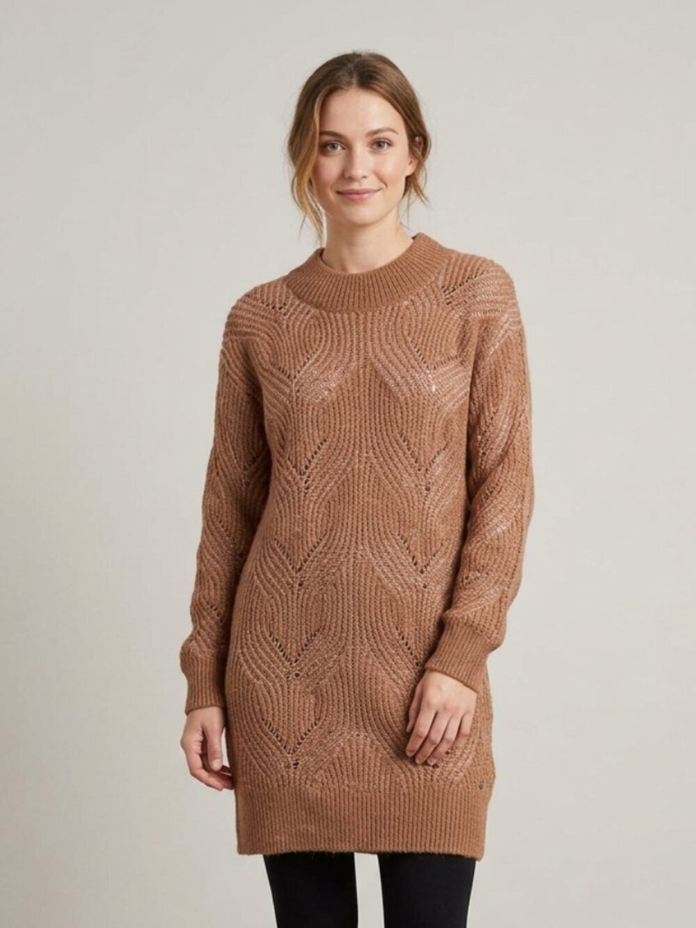 NWT Cream Oversized Knit Dress CRAliette in Toasted Rose Braid